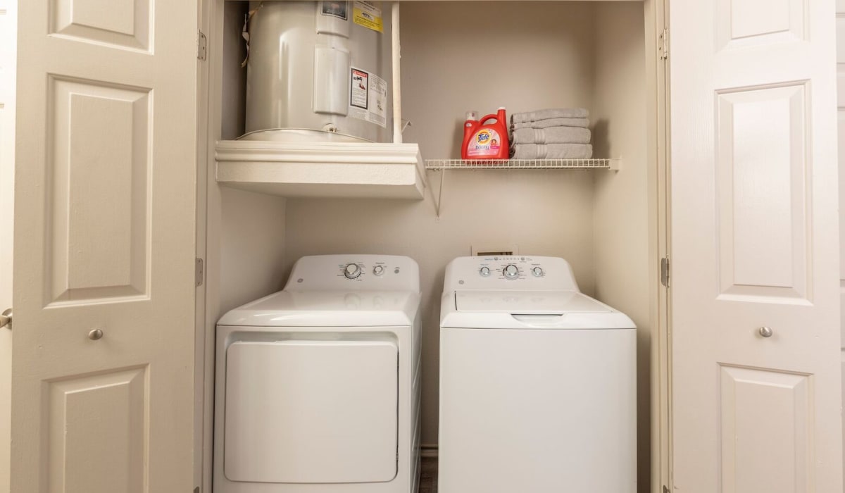 washer and dryer at Sheffield Square in Grand Prairie, Texas