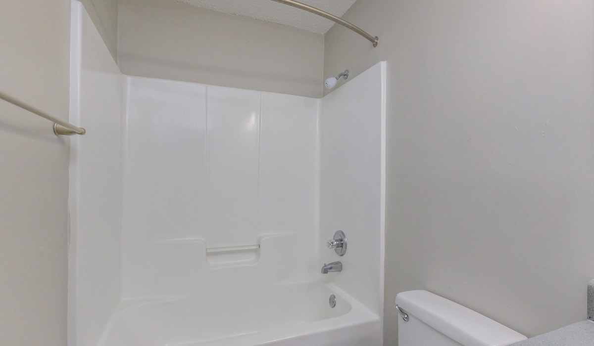 A full sized bathtub in a model bathroom at The Peaks at Callier Springs in Rome, Georgia