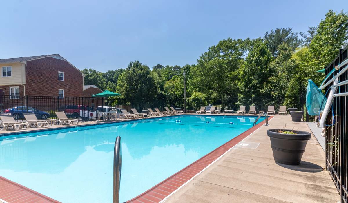 Resort-style large swimming pool at Landmark at Patterson in Richmond, Virginia