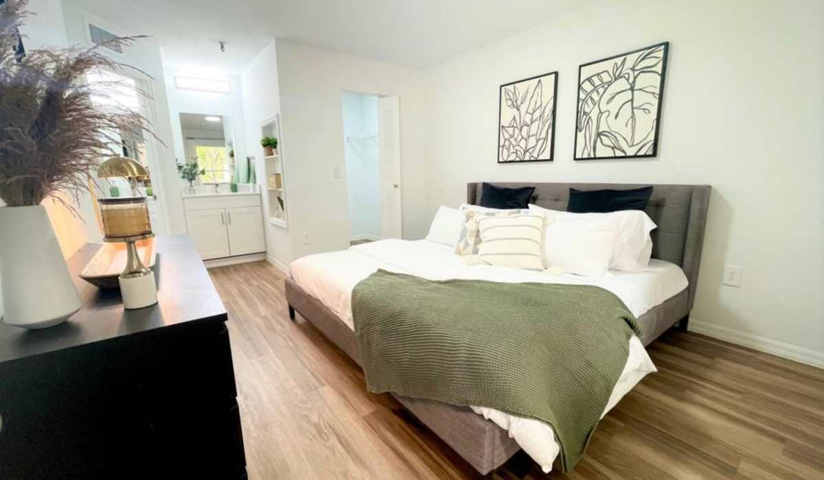 Spacious bedroom with large bed at Emerald Grove in Orlando, Florida, 