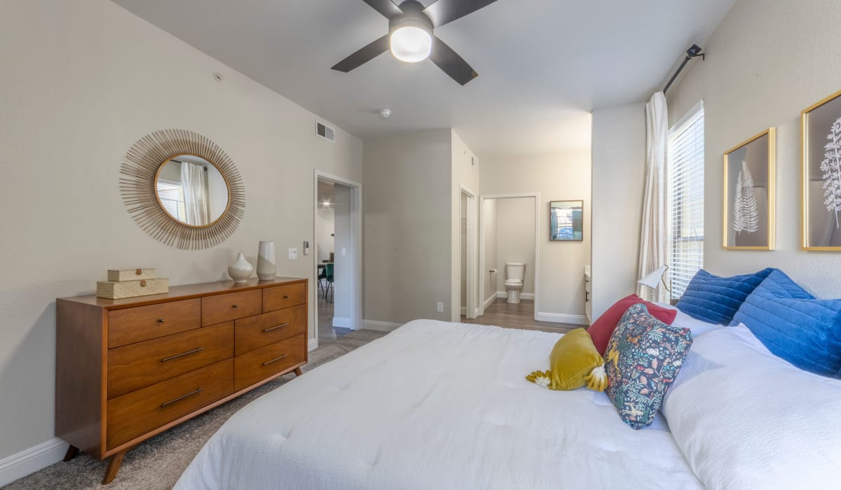Large bedroom at Cobble Oaks Apartments in Gold River, California