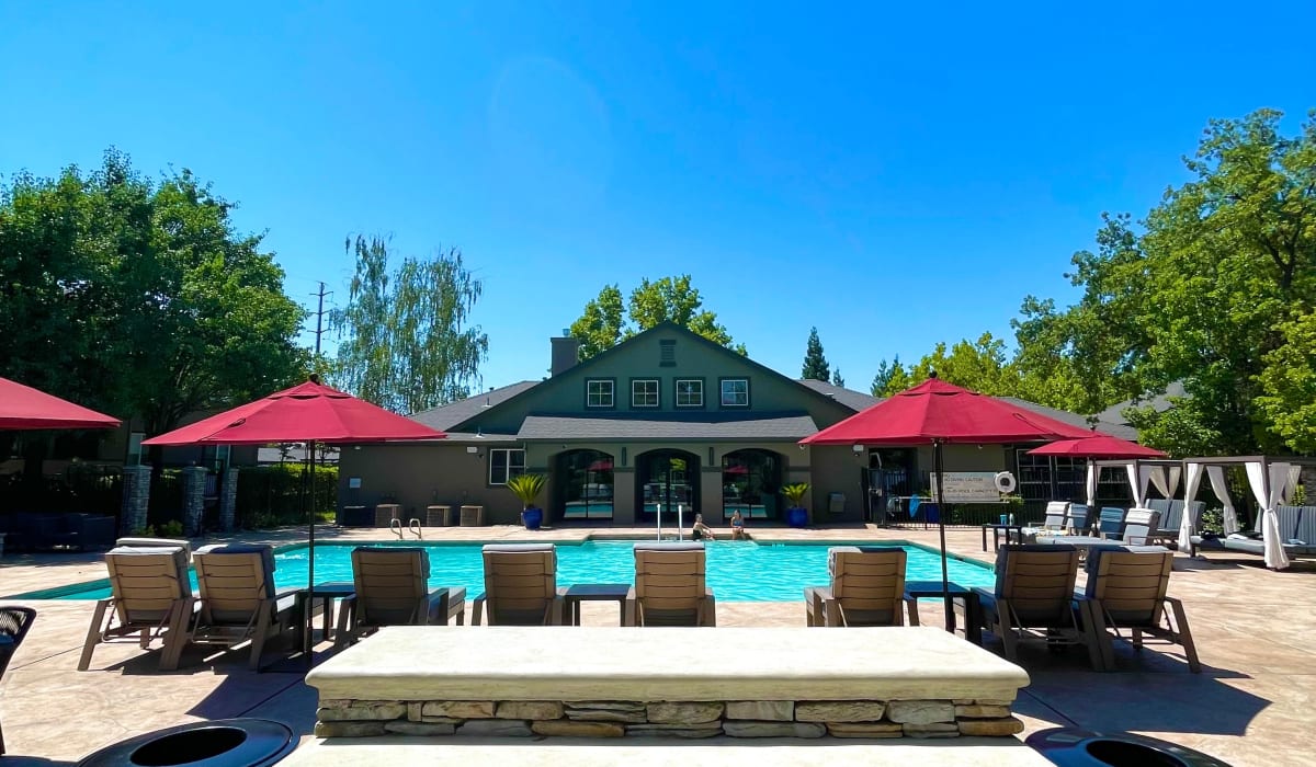 Umbrellas by the pool at The Preserve at Creekside in Roseville, California