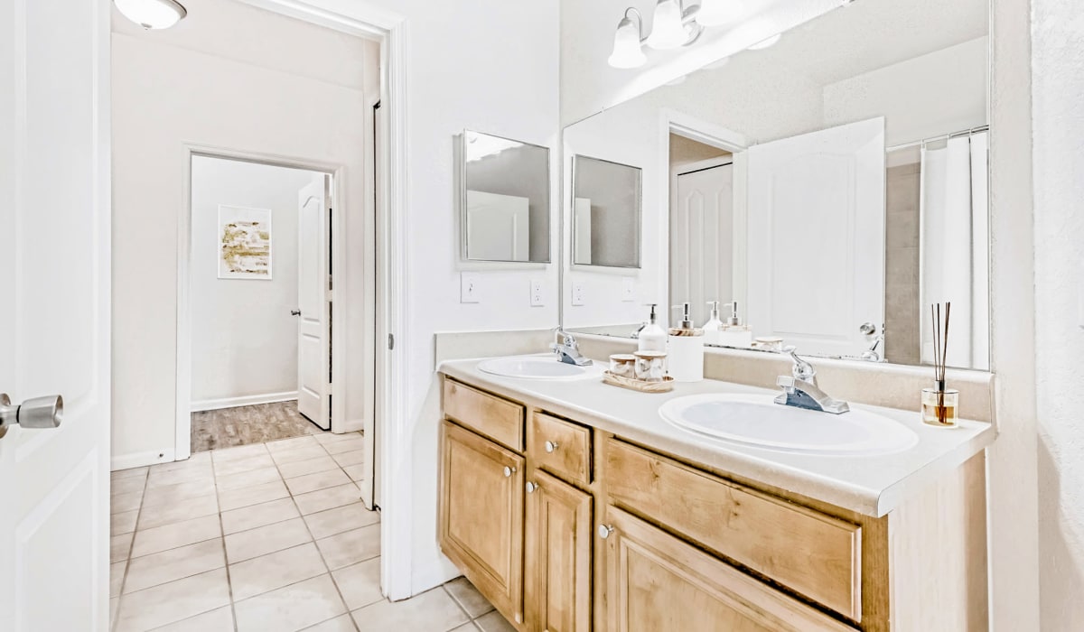Luxurious bathroom at Heritage on Millenia Apartments in Orlando, Florida