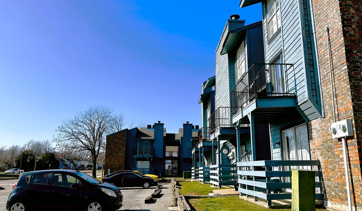 Exterior of Avalon Apartments in Lawton, Oklahoma