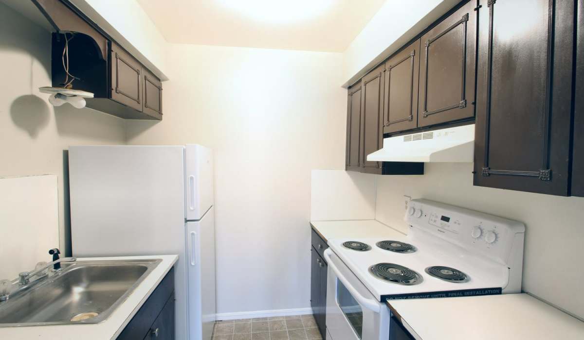 Kitchen at Magnolia Creek Apartments in Tulsa, Oklahoma