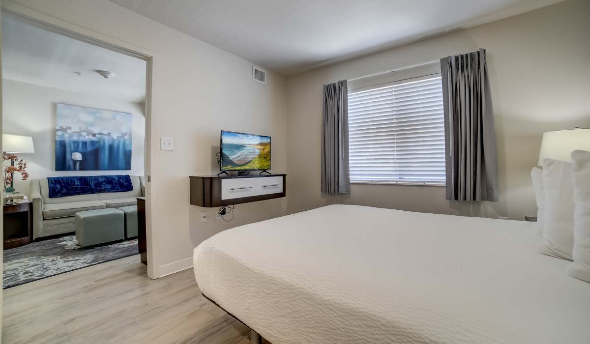 Bedroom with large bed Simplicity at the Rim in San Antonio, Texas