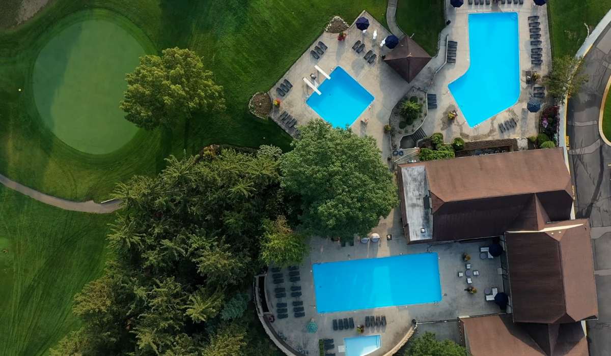 Huge pool at Canterbury Green in Fort Wayne, Indiana