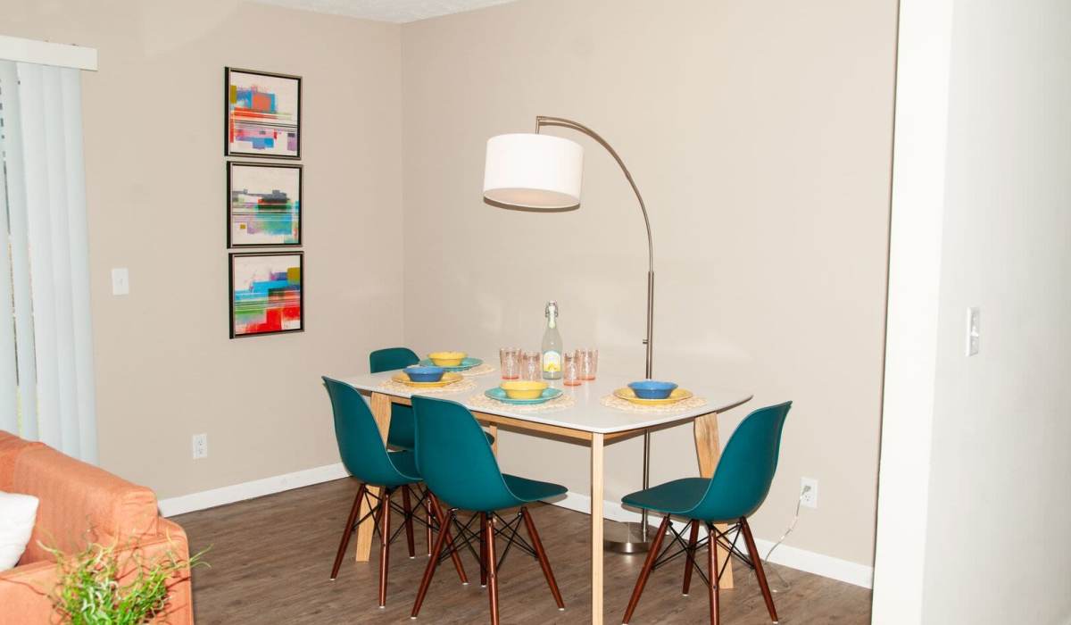 dining room at Pier 39 Apartments And Townhomes in Indianapolis, Indiana