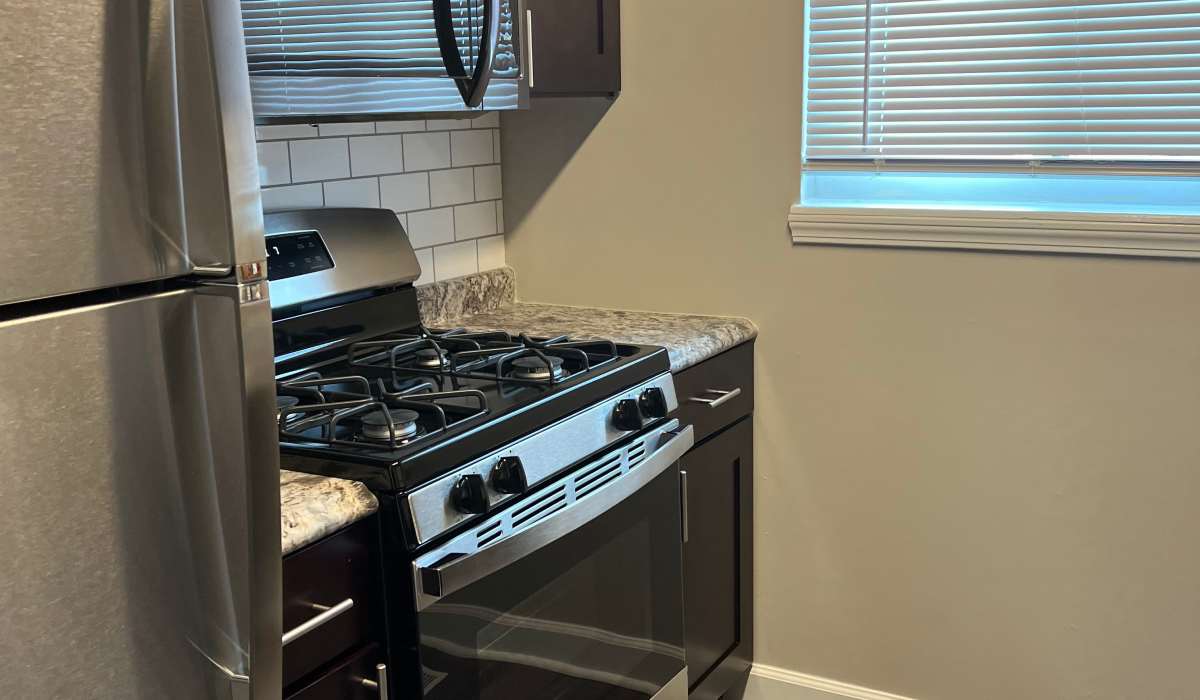 oven at Parkview Rental Townhomes in Columbus, Indiana