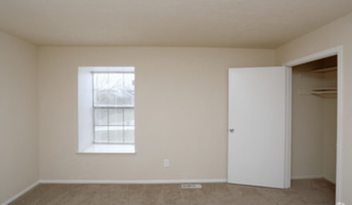 bedroom at Castleton Manor Apartments in Indianapolis, Indiana