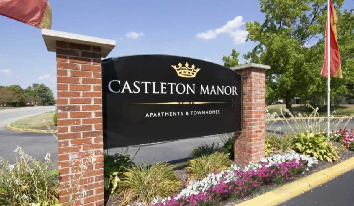 exterior sign at Castleton Manor Apartments in Indianapolis, Indiana