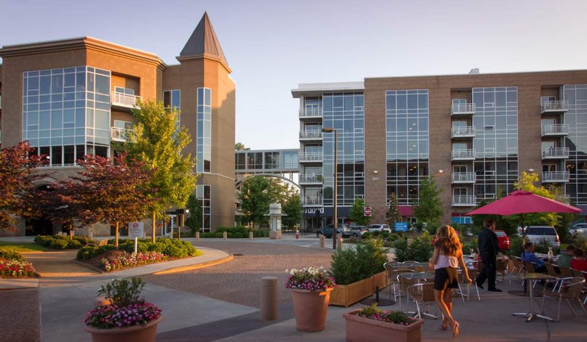 Street view of the exterior at Environs Lofts at East 54 in Chapel Hill, North Carolina