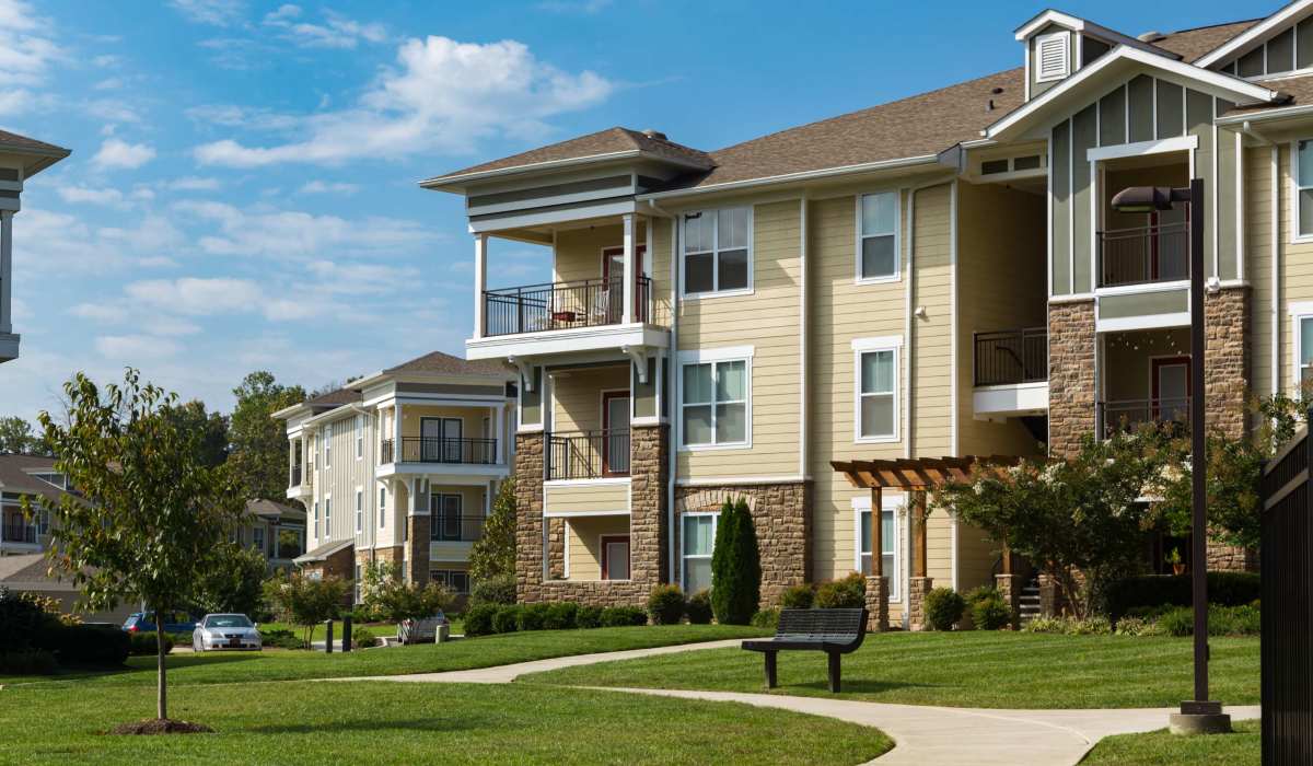 External view of an apartment building at The Preserve at Hardin Valley in Knoxville, Tennessee