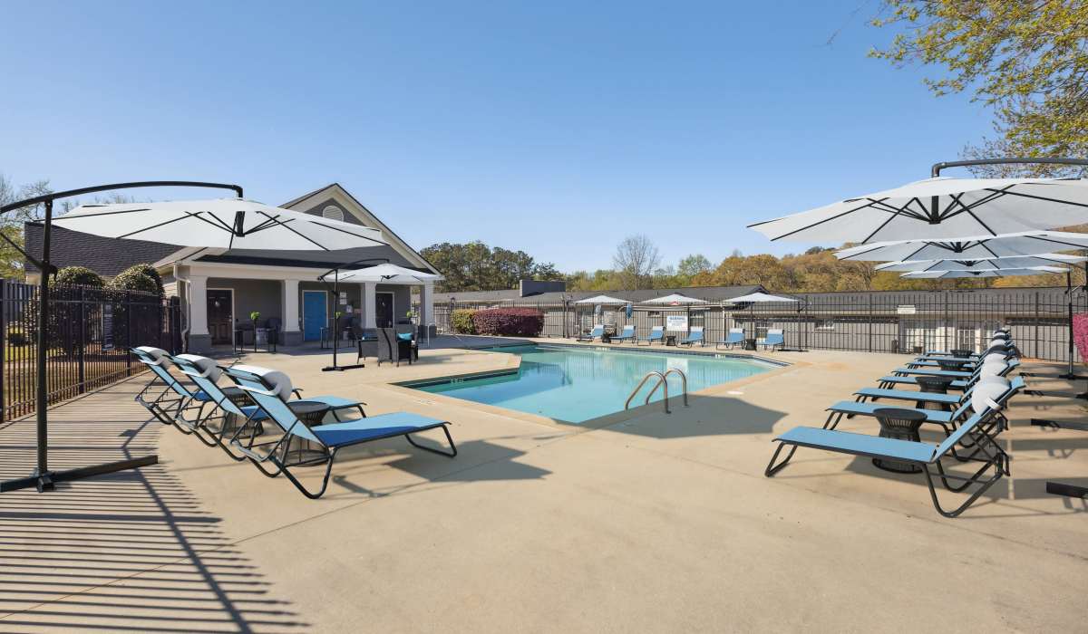 swimming pool at Vineyards at Flat Shoals in Atlanta, Georgia
