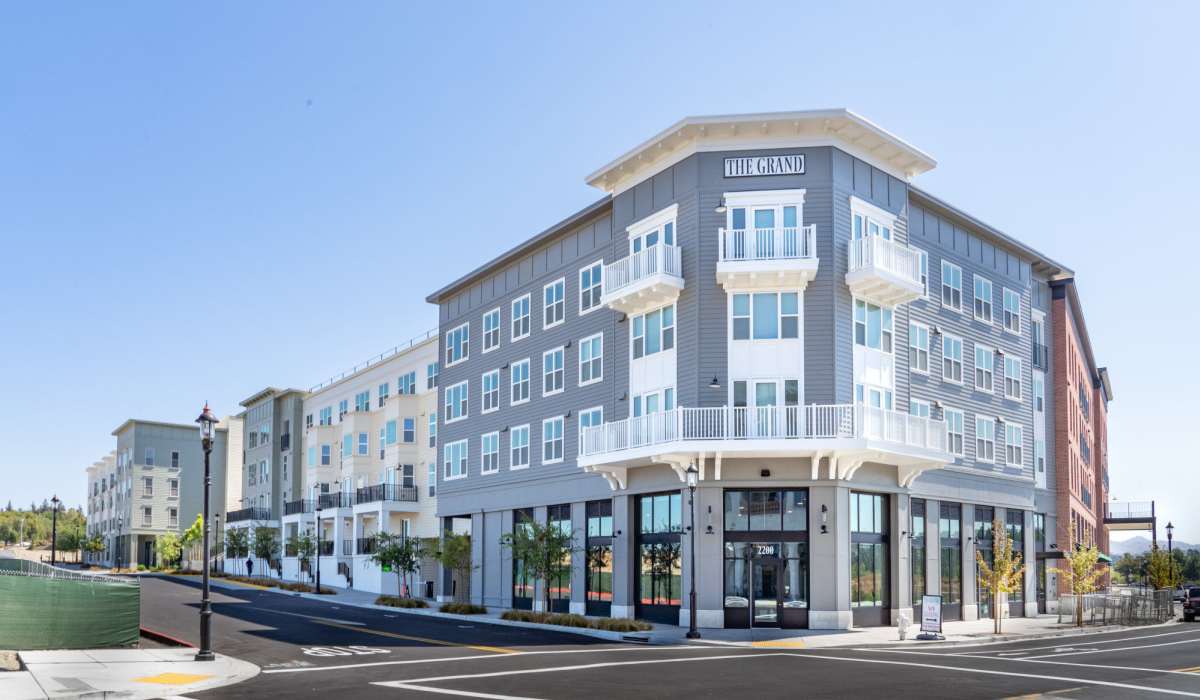 Exterior and surrounding neighborhood at The Grand at Bayfront in Hercules, California