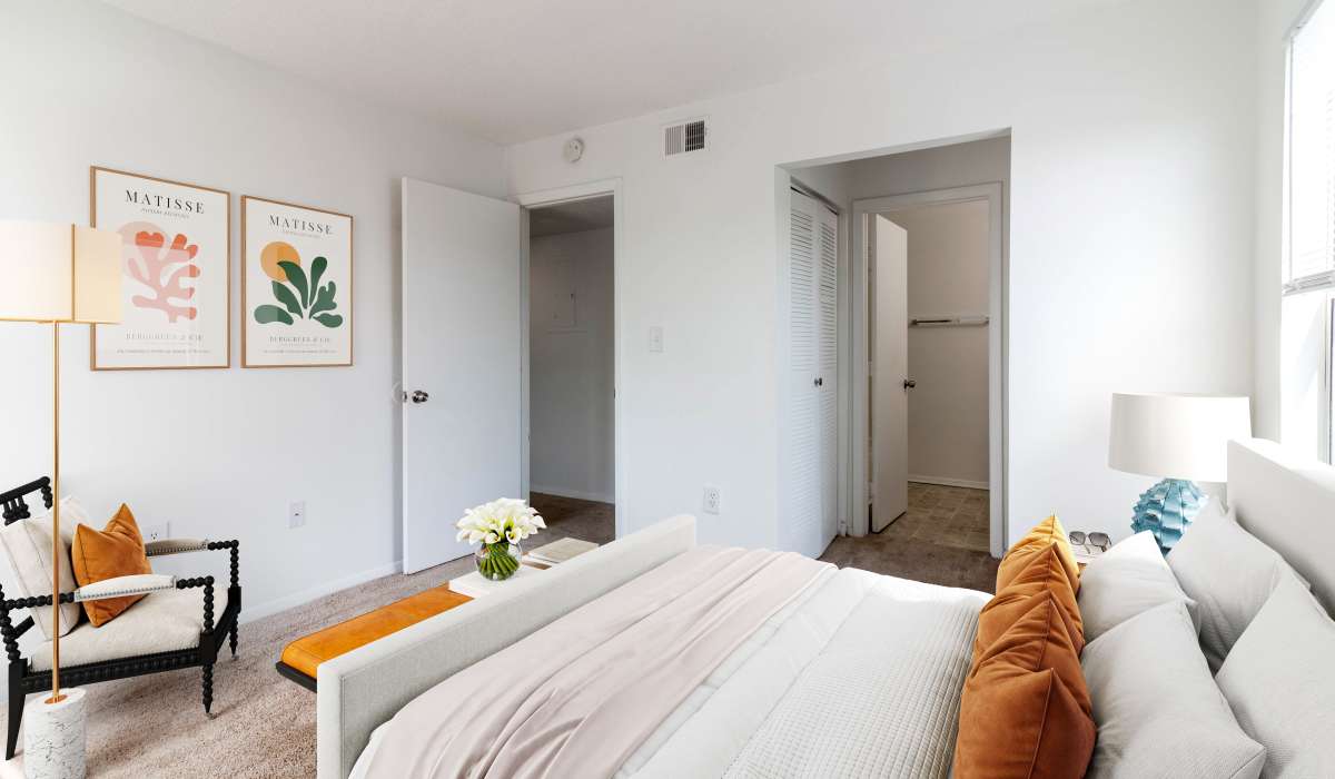 Bedroom with window at Tamarack on the Lake in Fayetteville, North Carolina