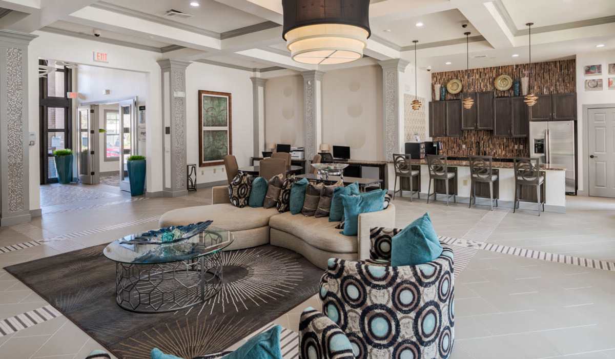 Community lounge at Dayrise at Centreport in Fort Worth, Texas