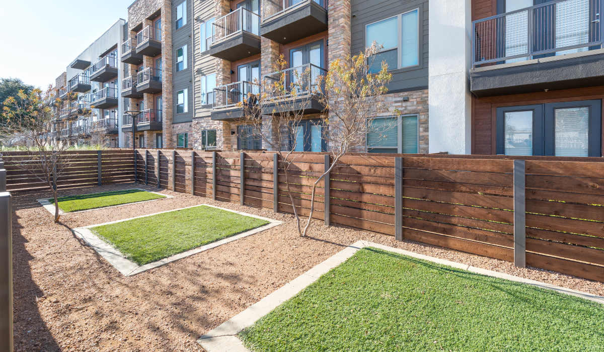 Beautiful exterior view of apartment at The Lucas Apartments in Dallas, Texas