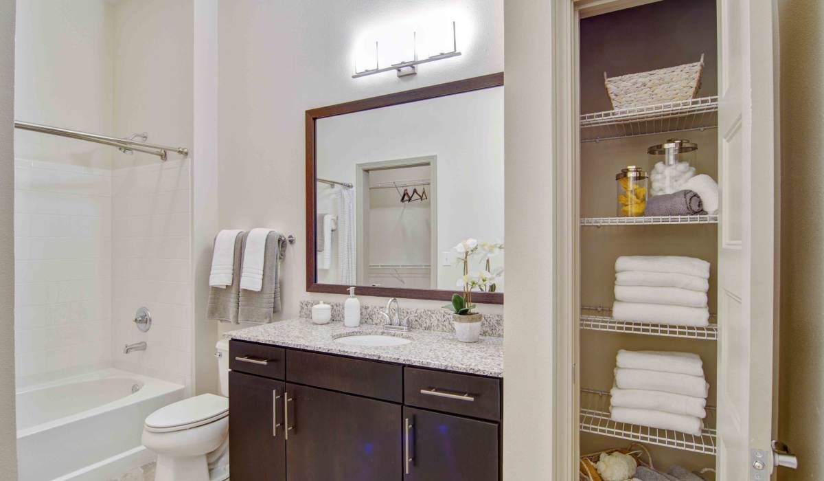 Bathroom with vanity at Twenty25 Barrett in Kennesaw, Georgia