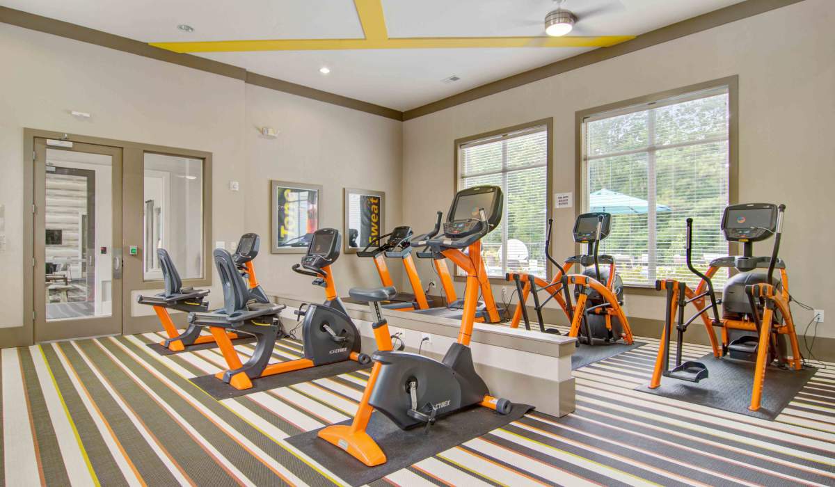 Fitness center at Twenty25 Barrett in Kennesaw, Georgia