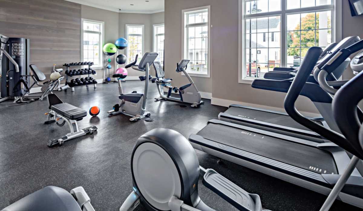 Fitness center with treadmill at One Glastonbury Place in Glastonbury, Connecticut