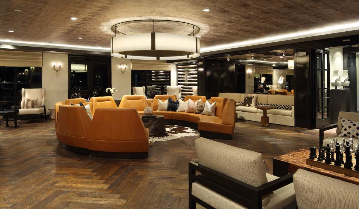 Round seating area at Tate Tanglewood in Houston, Texas