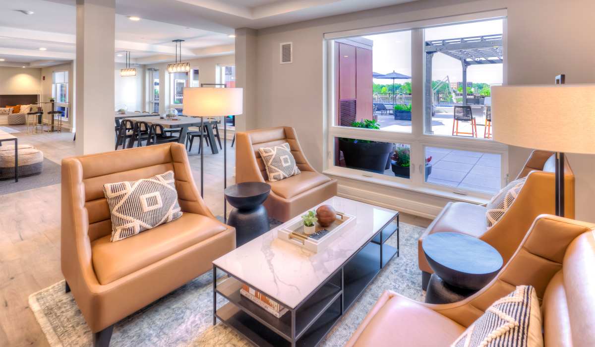 Luxury living at Ellison in Des Plaines, IL