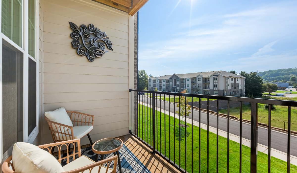 Balcony with a couple of chairs at Elevate at Topside in Louisville, Tennessee