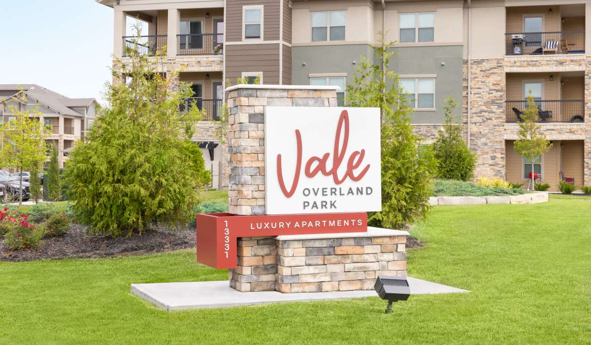 Property sign at Vale Overland Park Apartments in Overland Park, Kansas, 