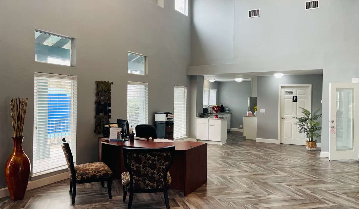 Community with greenery at Icon Apartments in San Antonio, Texas