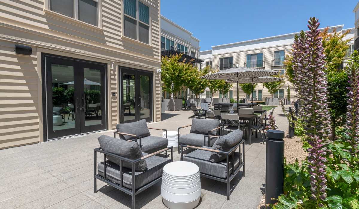 patio seating at The Dylan Apartment Homes in Hercules, California