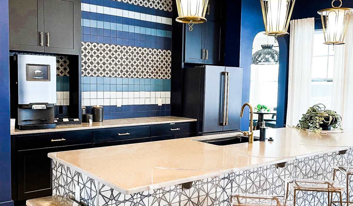 Kitchen with granite countertops at Palisades at Surf City in Hampstead, North Carolina