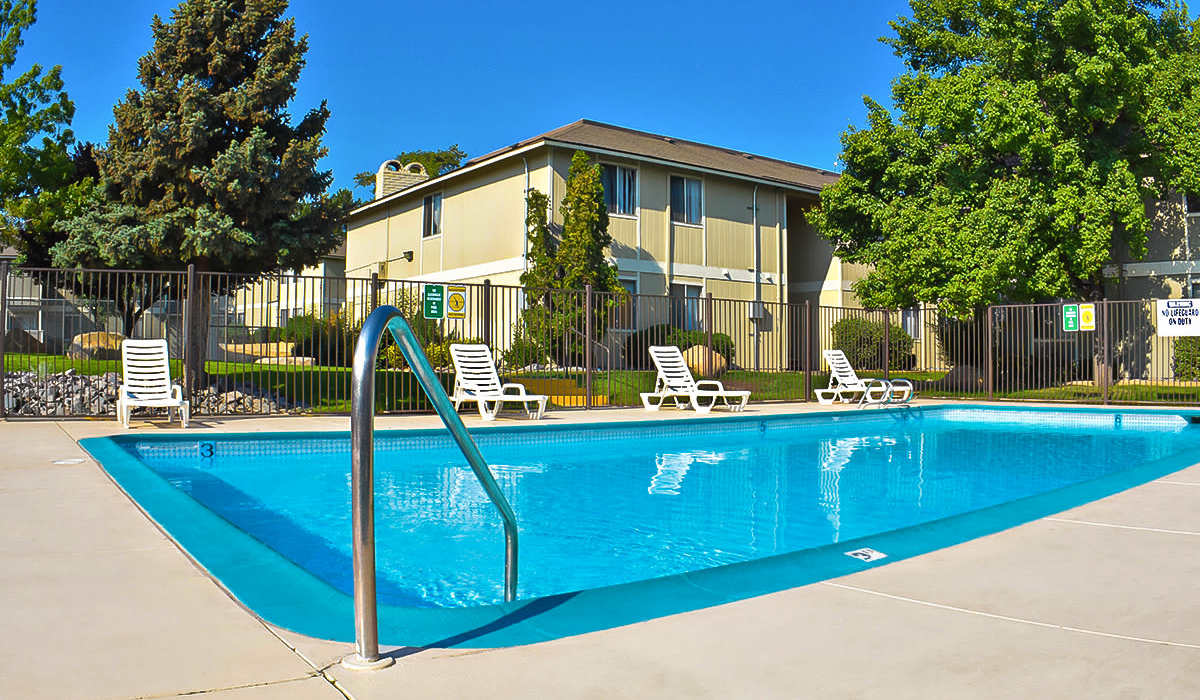 Resort-style swimming pool at Village of the Pines in Reno, Nevada