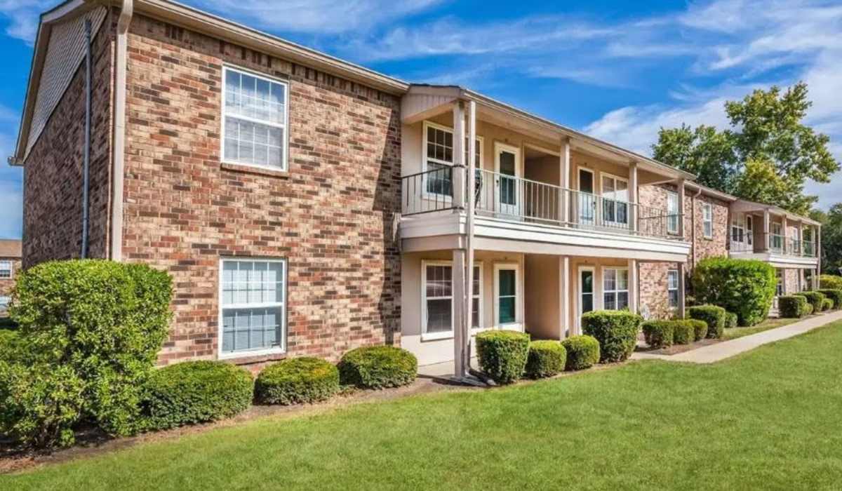 Building exterior at The Sycamores in Indianapolis,Indiana