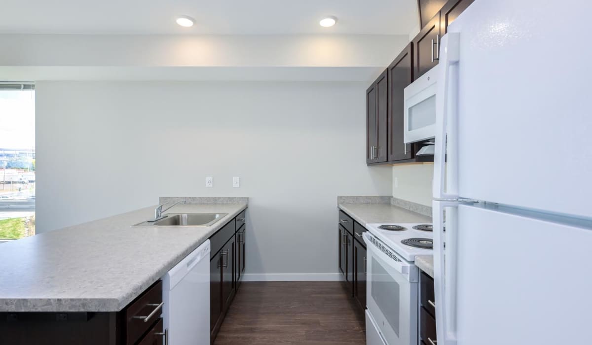 Kitchen with a microwave at Shelby Commons in Minneapolis, Minnesota