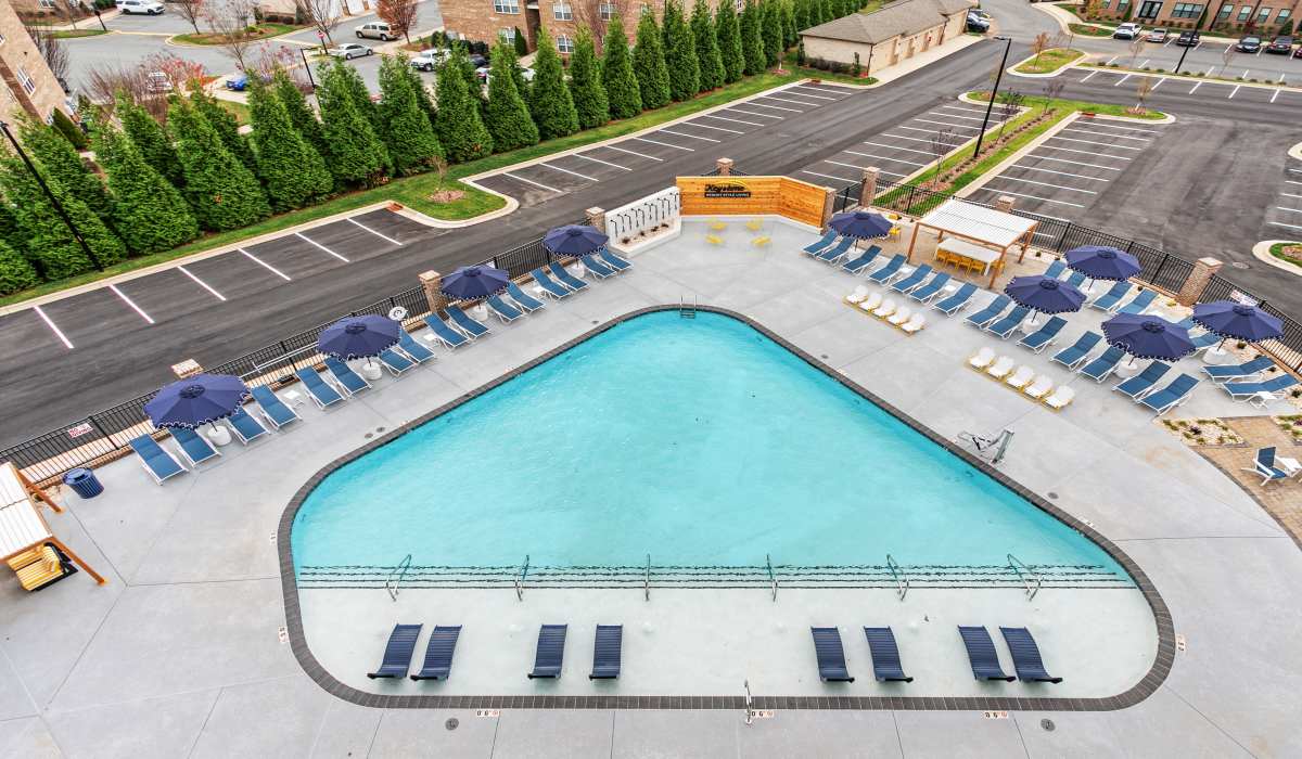 Swimming Pool at Keystone Mebane Towne Center in Mebane, North Carolina