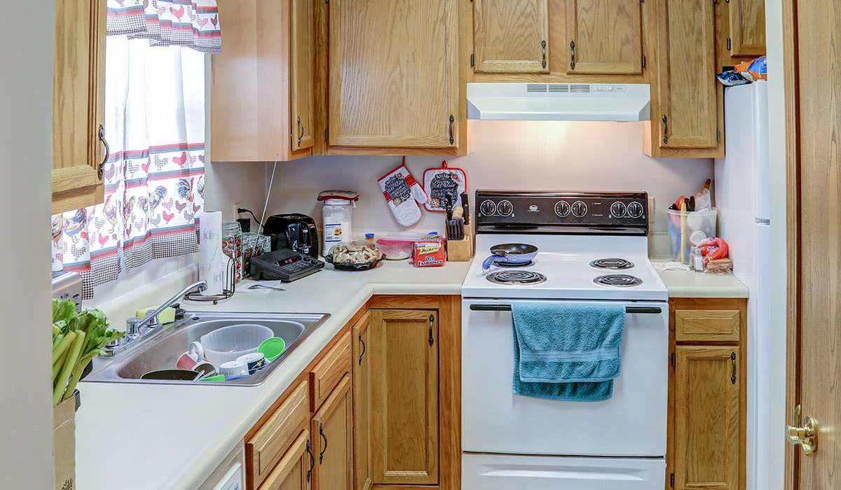 Kitchen at Frankfort Place in Frankfort, Ohio