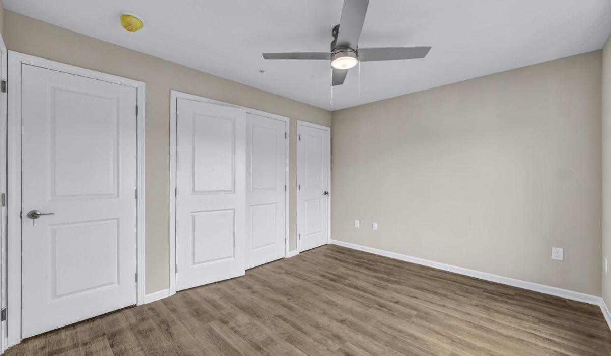 Bedroom with a walk-in closet at Gordon Crossing in Cleveland, Ohio 
