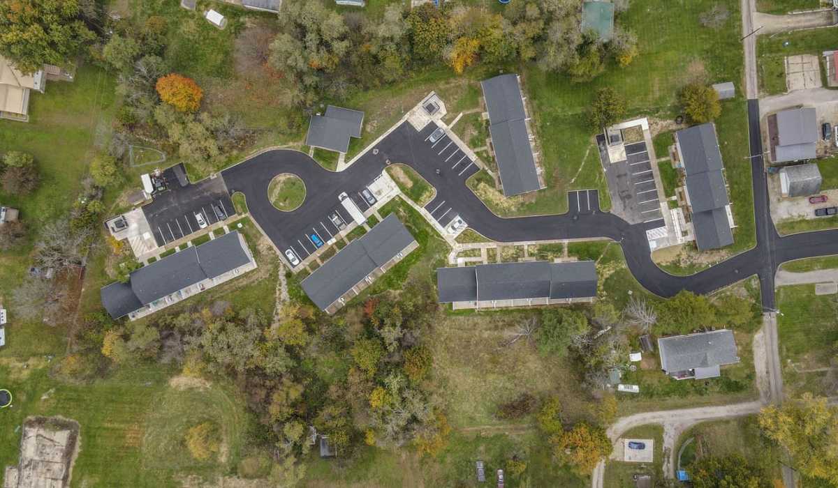 Aerial view of apartment community near Plumly Townhomes in Barnesville, Ohio