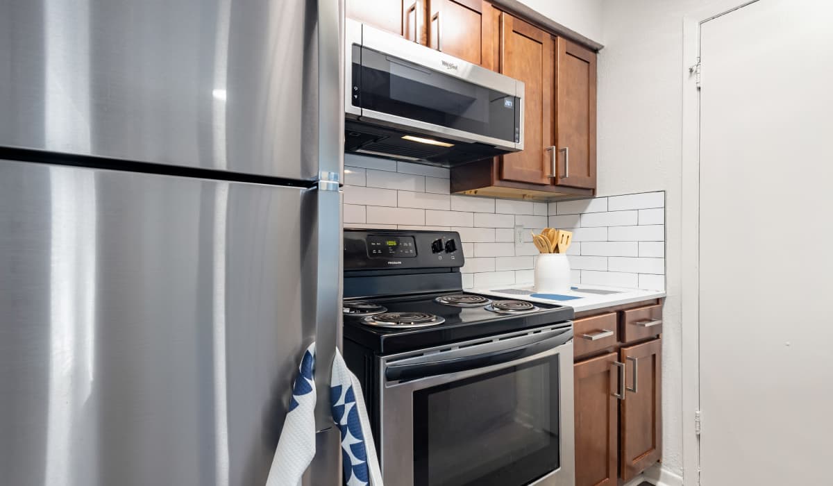 Modern Living in University Green Apartments in Houston, Texas