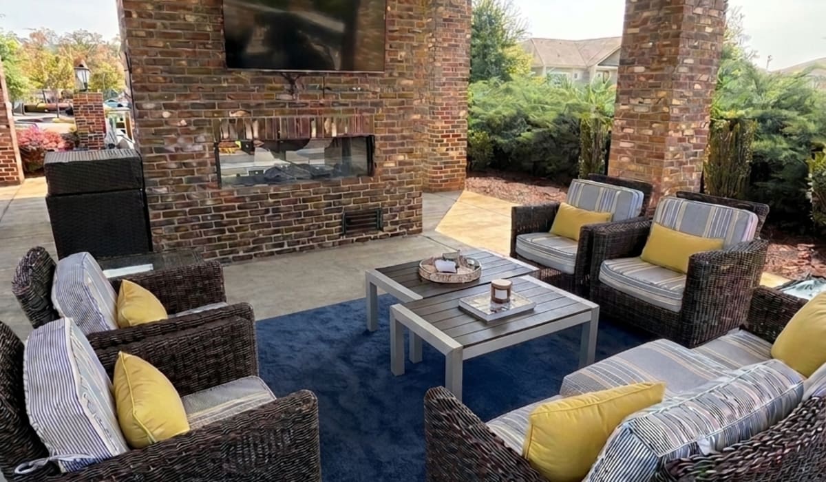 Outdoor lounge area at Palisades at The Park in Greenville,South Carolina