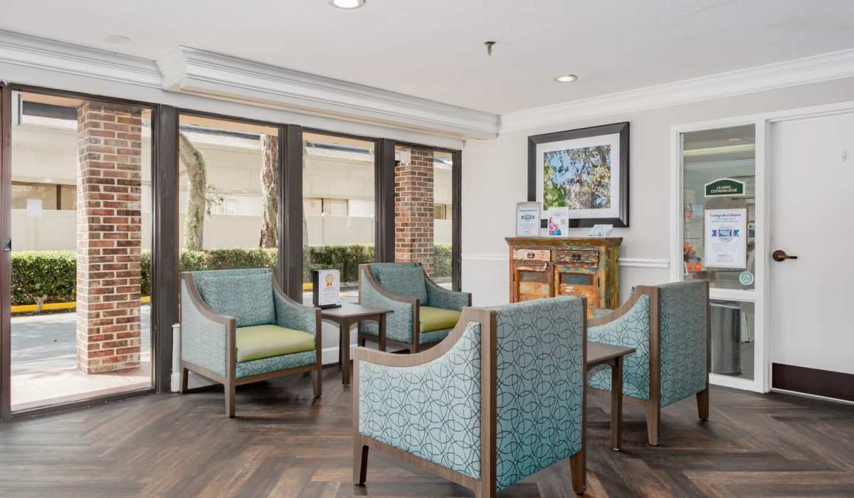 Sitting area at Grand Villa of Ormond Beach in Ormond Beach, Florida