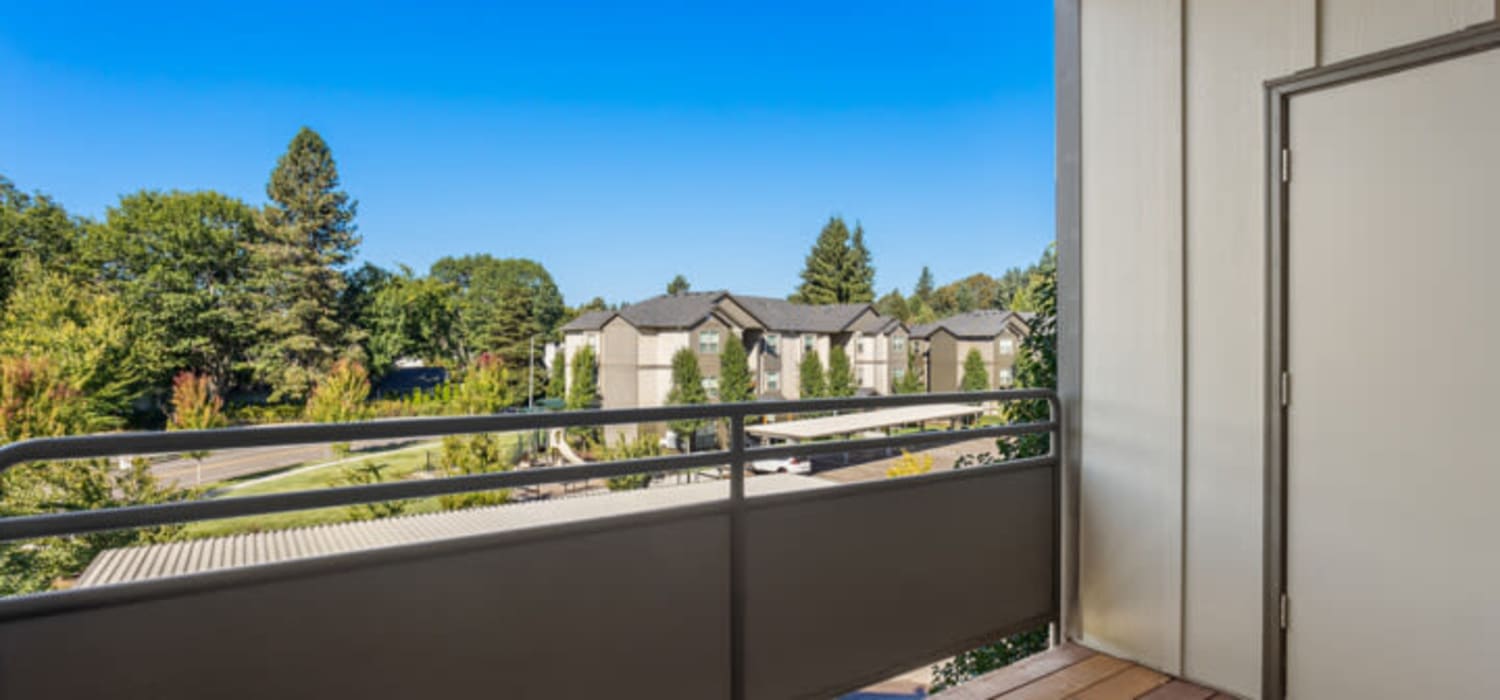 private patio at The Fairway Apartments in Salem, Oregon