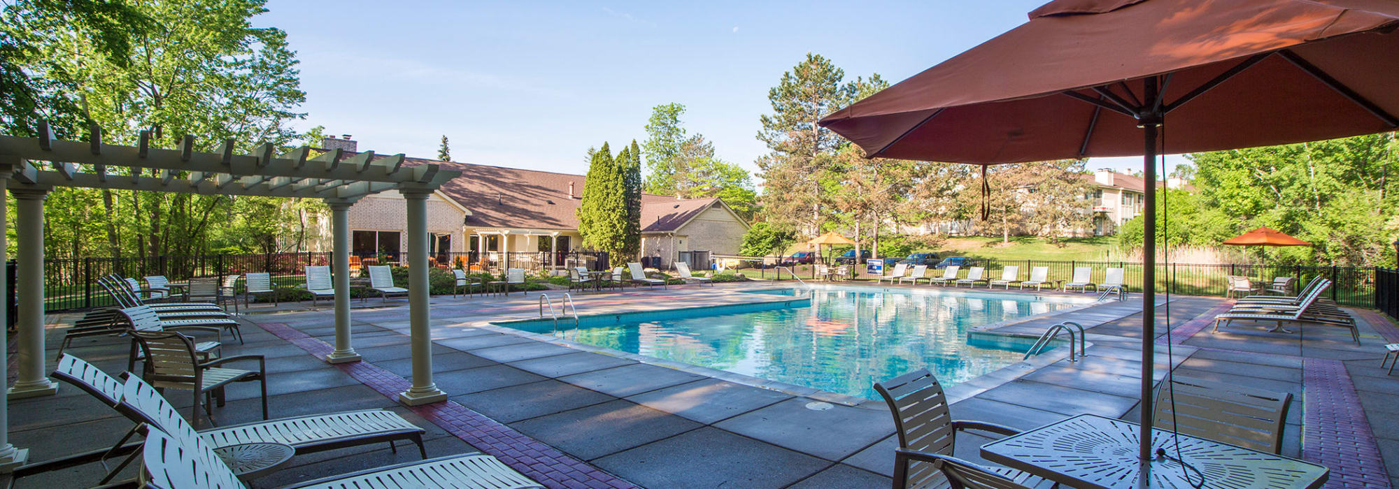 Our apartments at Aldingbrooke in West Bloomfield, Michigan
