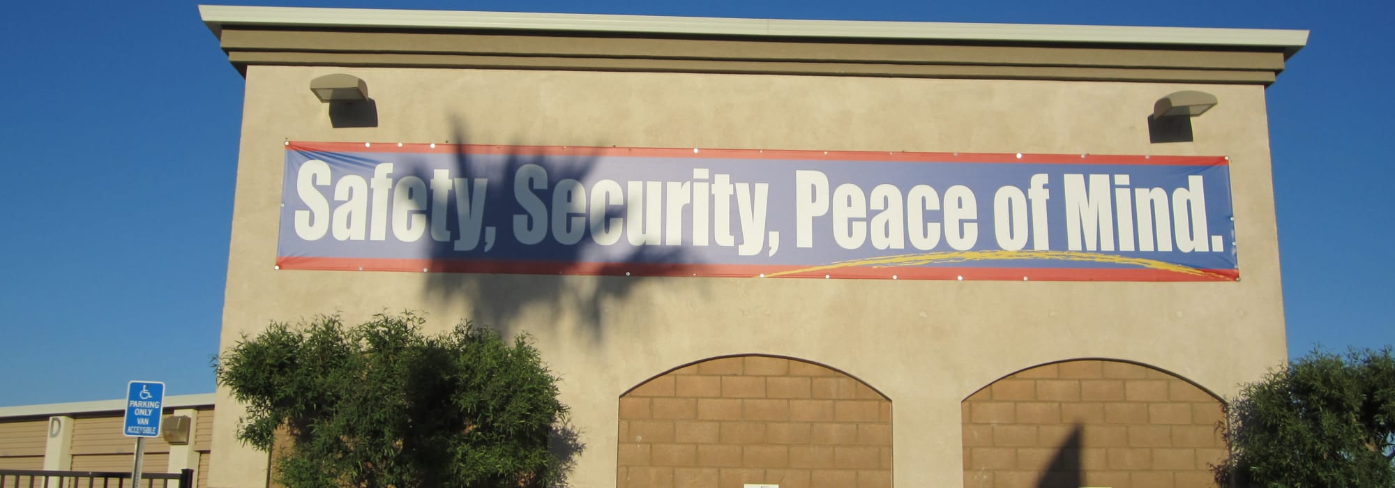 Absolute Self Storage self storage in Thousand Palms, California