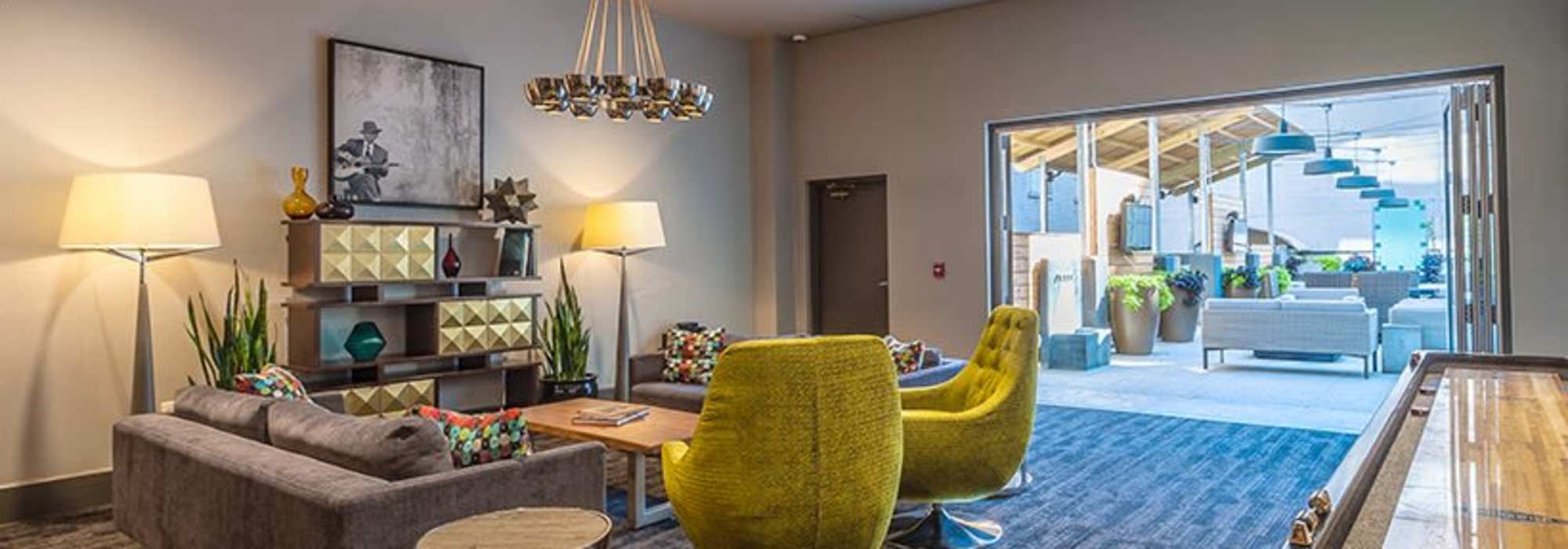 Leasing office Cumberland on Church in Nashville, Tennessee