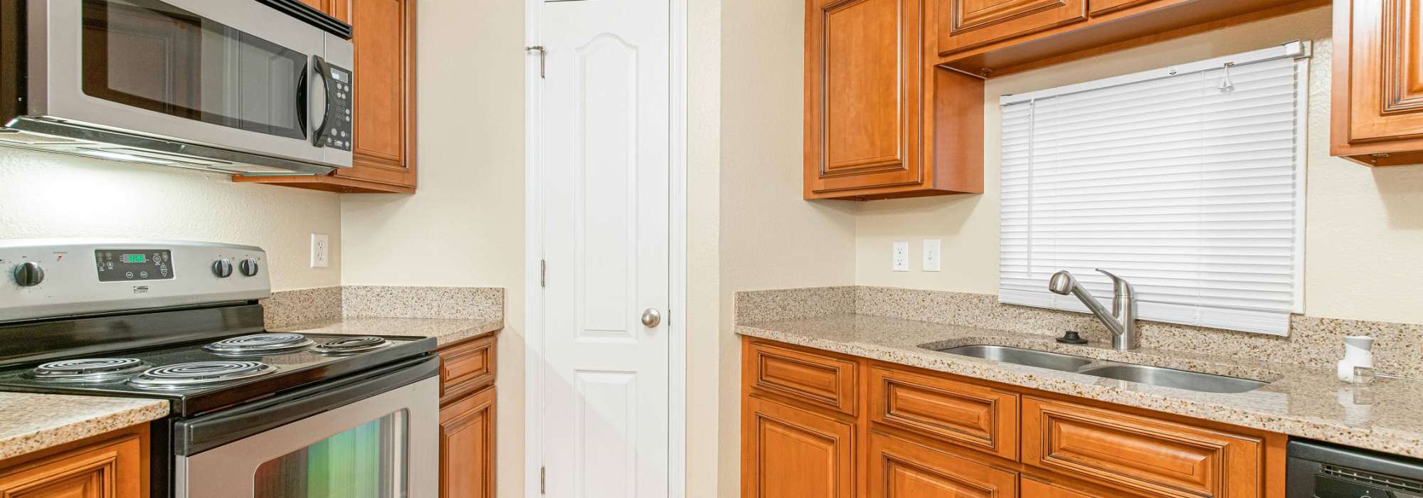 Floor Plans at Peachtree Apartments in Chesterfield, Missouri 