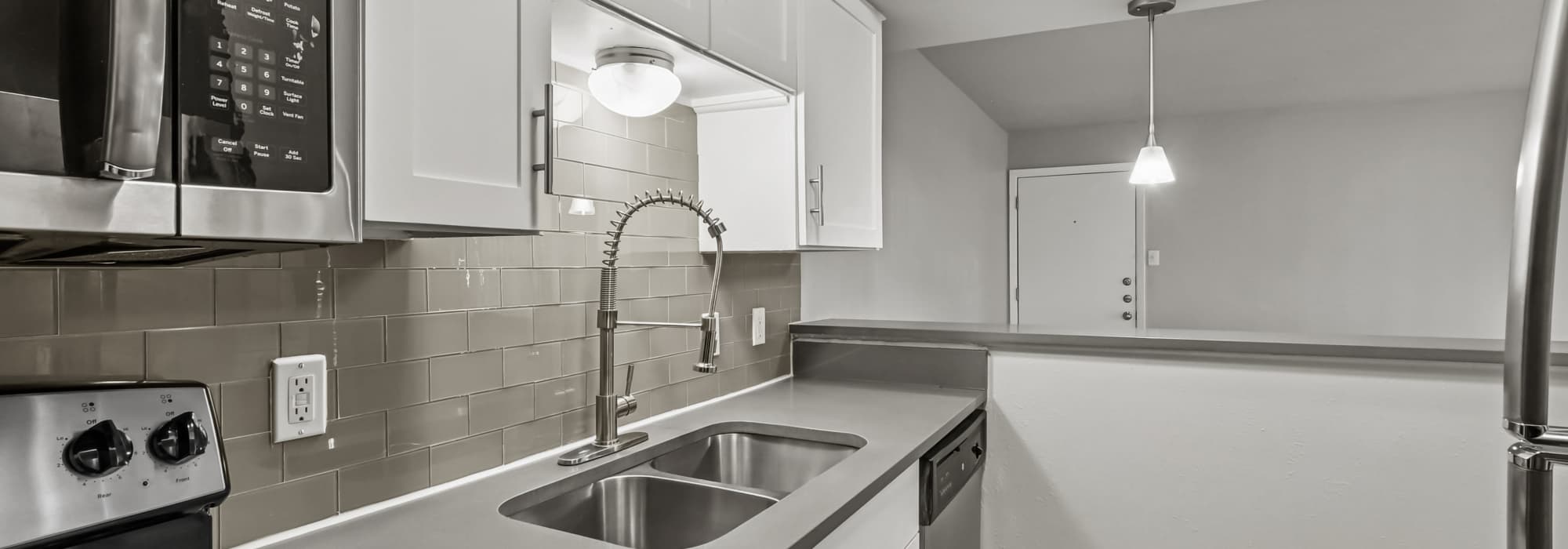 Virtual Tour at Aberdeen at Bellmar in Dallas, Texas 