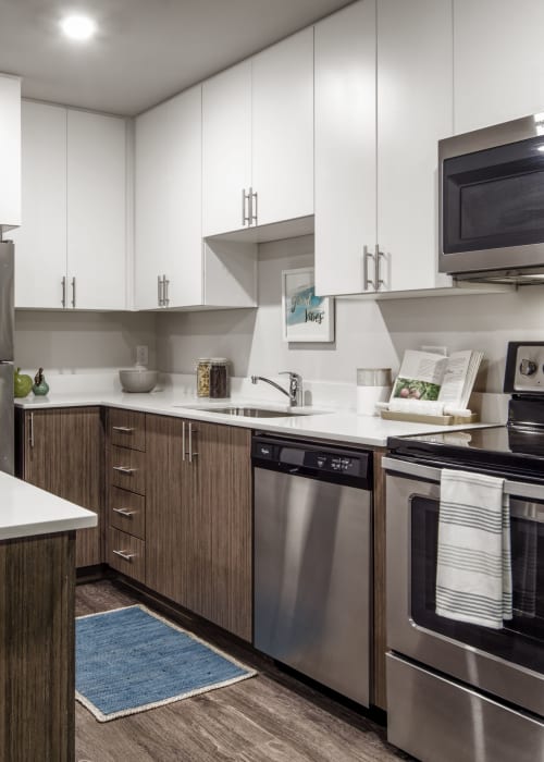 Fully equipped kitchen at RISE on Apache in Tempe, Arizona