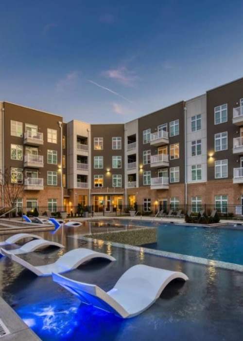 Kids swimming in the pool at Lofts at Hamilton in Dalton, Georgia